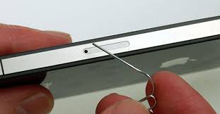 Cách tháo, lắp SIM iPhone 12, 12 Pro, 12 Pro Max đơn giản, nhanh chóng - Thegioididong.com - www.thegioididong.com